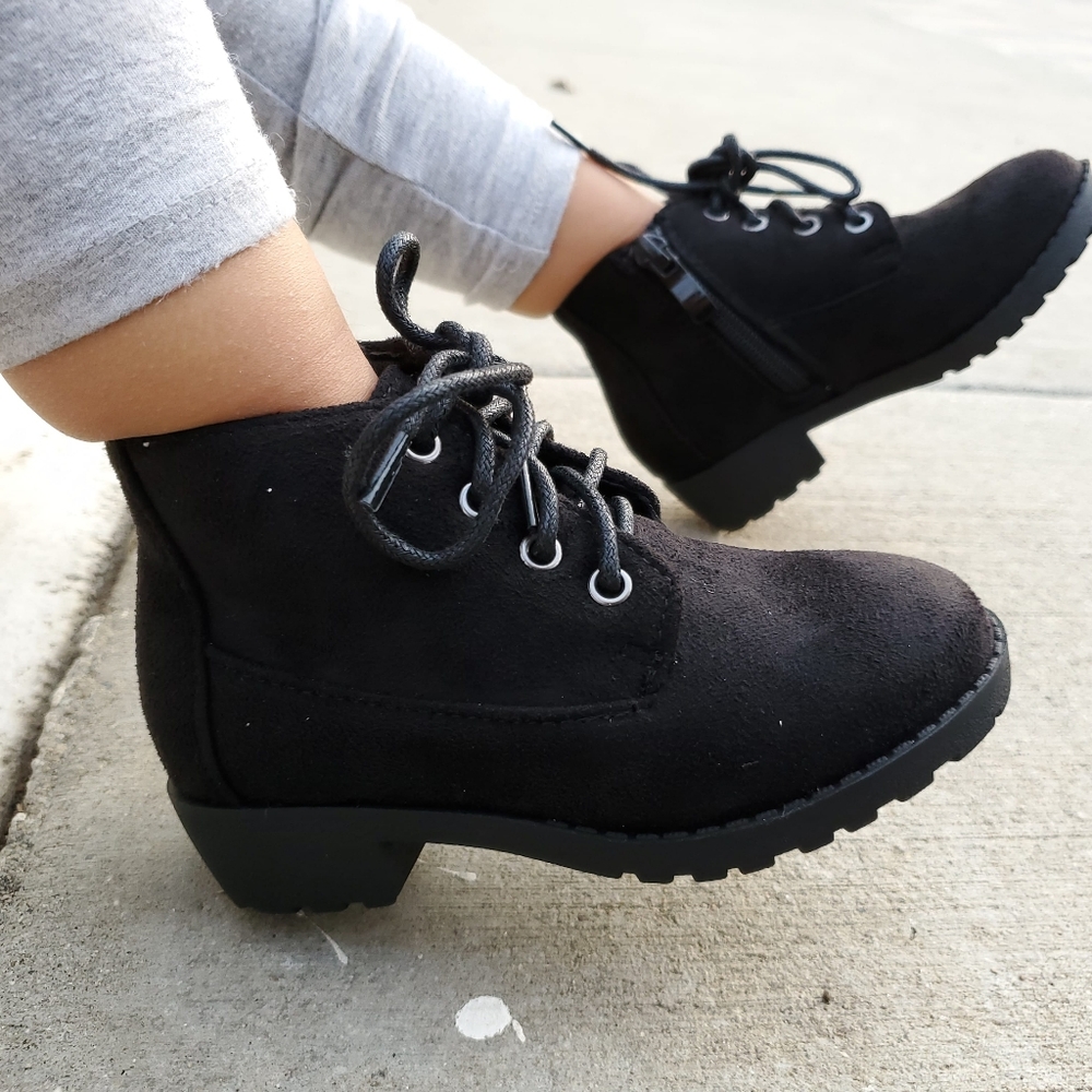 Toddler Booties - Picture 1 of 3